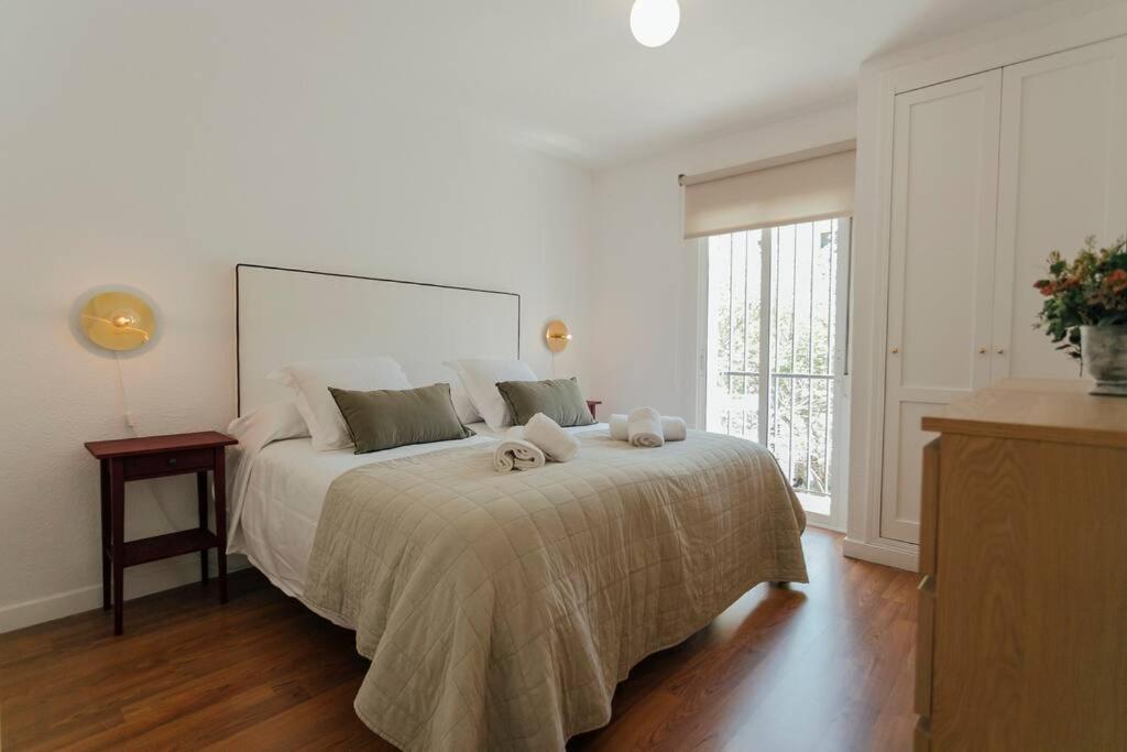 O&L Murillo Bright Apartment - Terrace & Parking Séville Extérieur photo